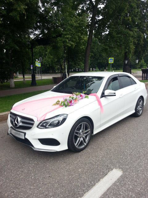 Mercedes E